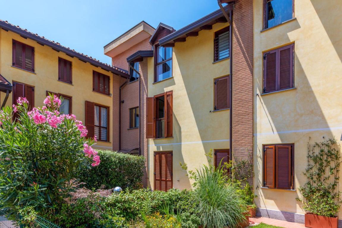 Casa Gialla 7A, New Apartment Milano&Como Bregnano Ngoại thất bức ảnh
